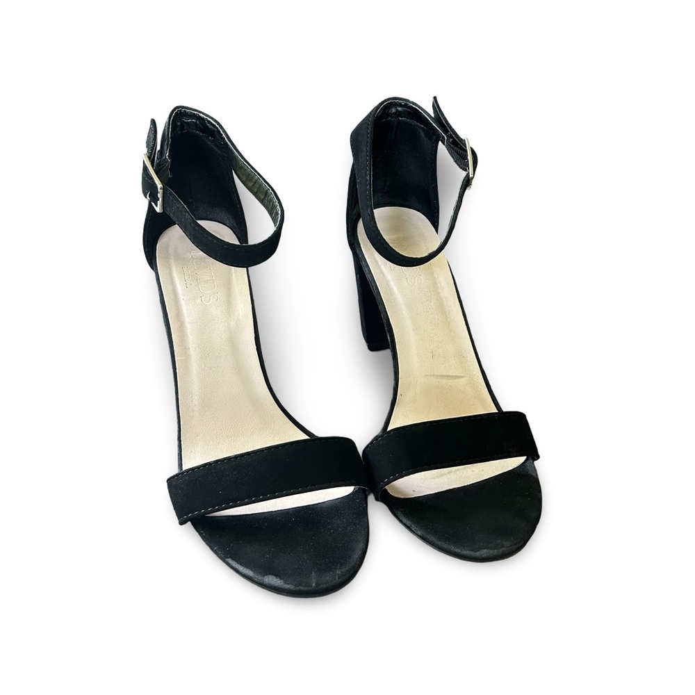 David's Bridal Black Ankle Strap Heels